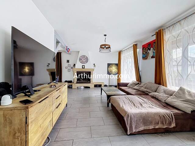 Appartement 4 pièces de 93 m² — photo du bien