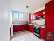 4 PIECES 78 M² - BALCON, PARKING - 15MIN GARE A PIEDS — photo 3