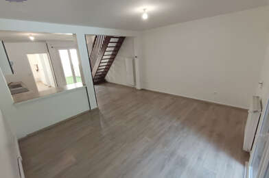Maison 3 pièces 880 €
