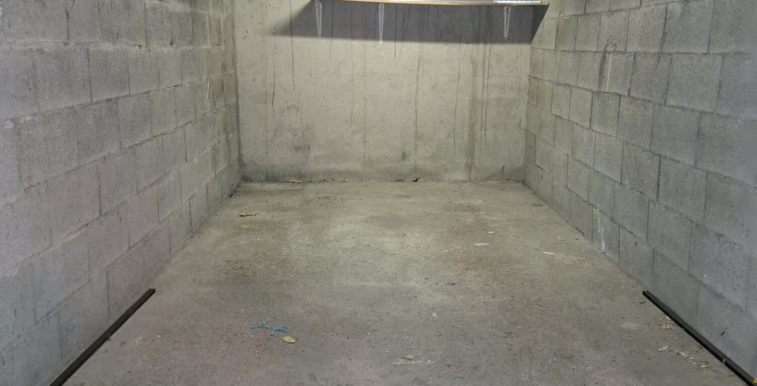 Isère (38) - A Vendre Grenoble - Garage en sous-sol — photo 1
