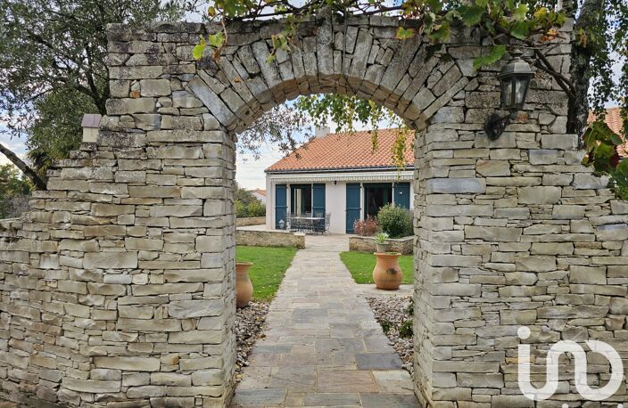 Vente Maison traditionnelle 9 pièces — photo 3