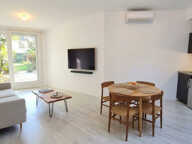 Studio rénové avec cuisine équipée, salle d'eau moderne et v — photo 3