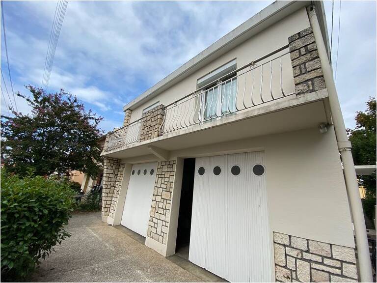 Villa T4 — photo 1