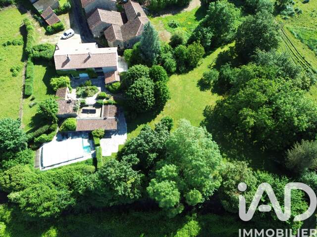 Vente Maison de campagne 4 pièces — photo du bien