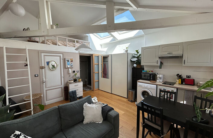 A VENDRE - BORDEAUX CENTRE - T1 Loué Meublé 25 m² + mezzanine - Spécial investisseur — photo 4