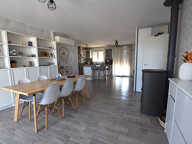 Plain pied avec piscine et terrain de 7500 m2 — photo 2