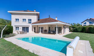 Maison 8 Pièces 218 m² à vendre à Saint-Blaise-du-Buis (38140)