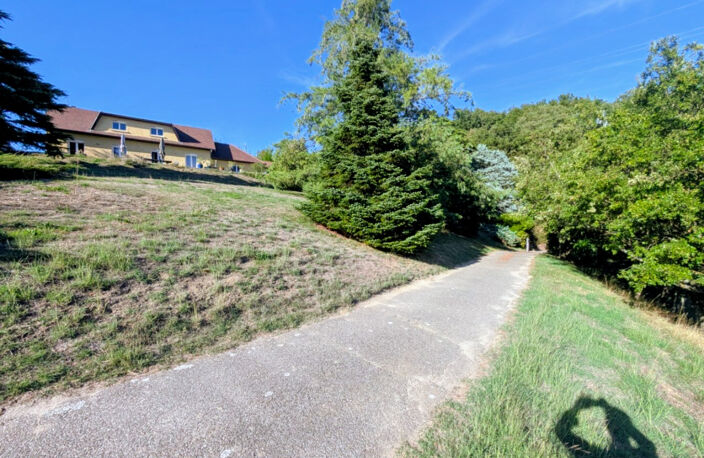 VILLA - SEPTEME - 8 pièces - 144 M² — photo 2