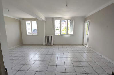 T4 avec garage et cave — photo du bien