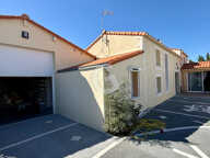 MAISON 7 PIECES-155M²- À VENDRE À JARD SUR MER — photo 3