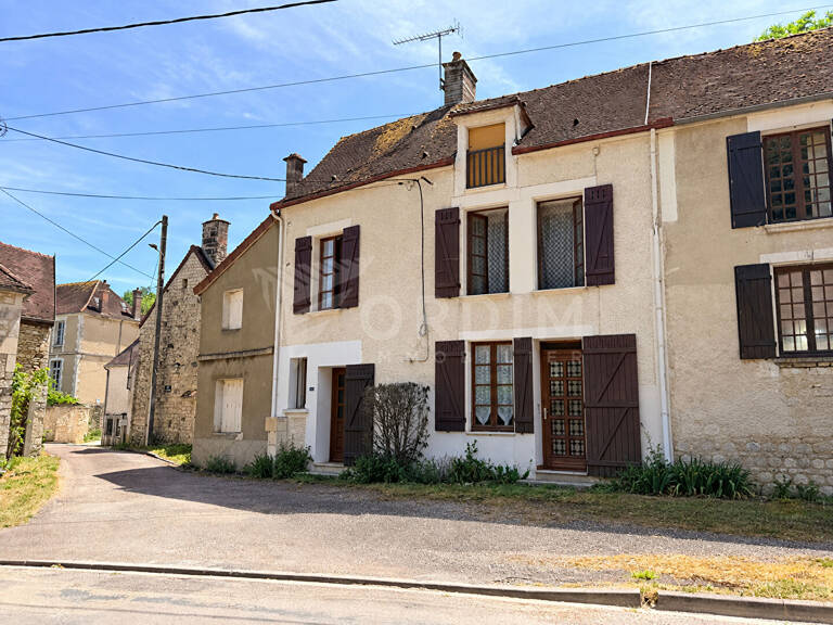 Maison Junay — photo 1