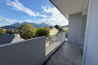 Appartement 4 pièces 200000 €