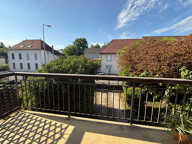 Ensemble de deux maisons mitoyennes, 1169 m² terrain, garage, cave. — photo 4