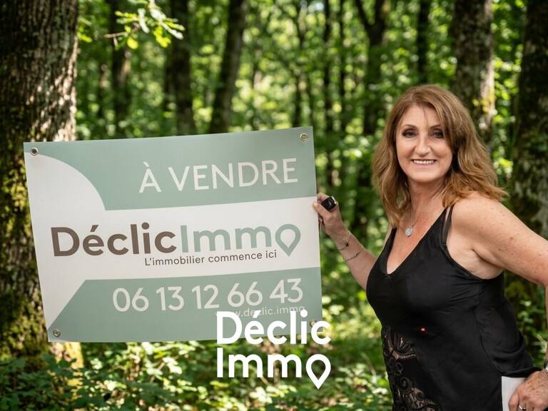 TOURRETTES - TERRAINS EN BORDURE DE RIVIERE - 3492M2  — photo 1