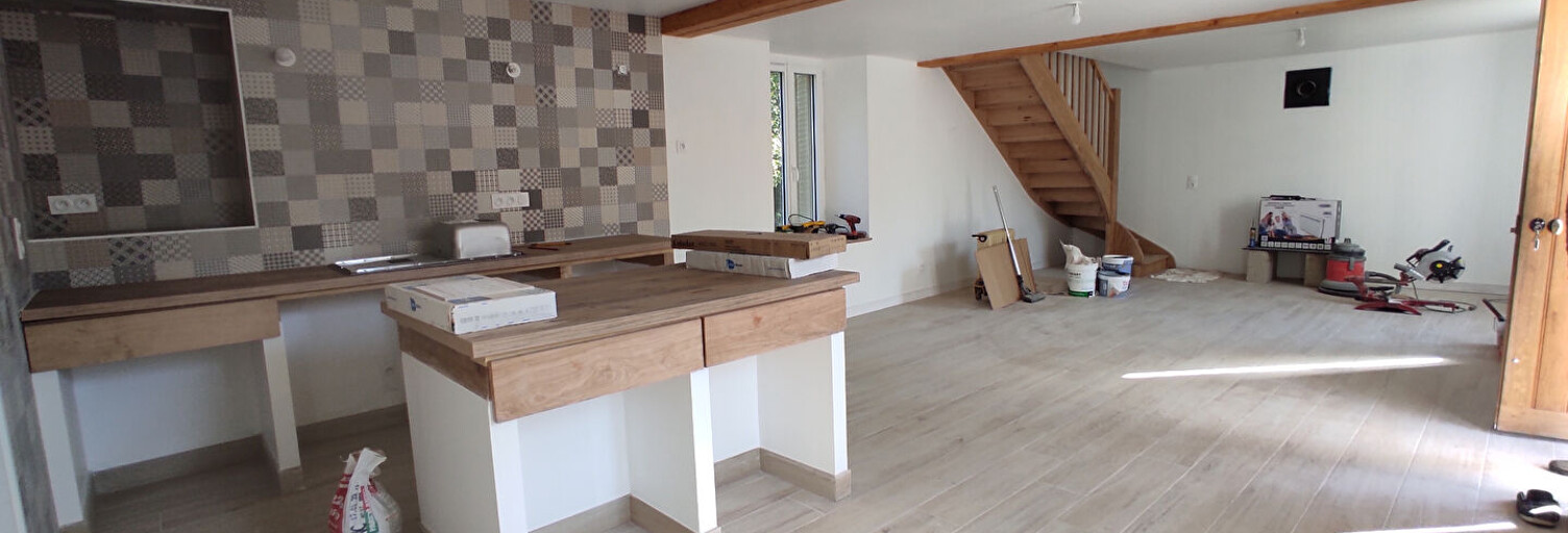 Maison 5 Pièces 109 m² à louer à Eyjeaux (87220)
