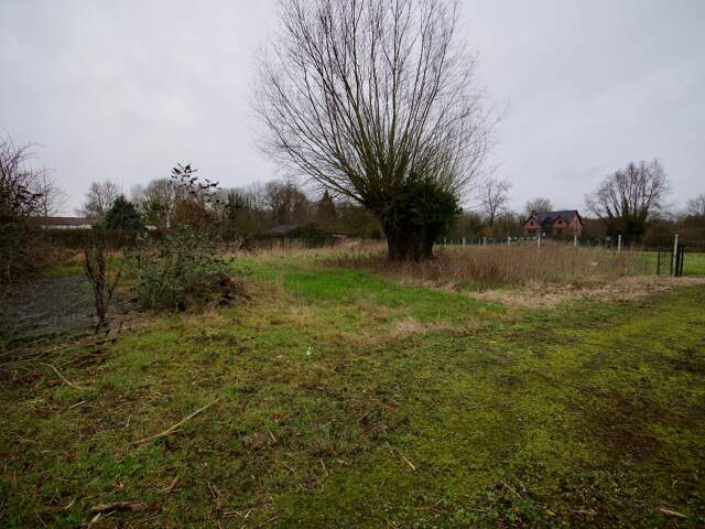 Terrain constructible — photo du bien