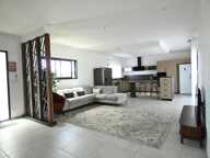 Villa contemporaine de plain pied 125m² sur terrain de 433m² avec piscine et garage — photo 4