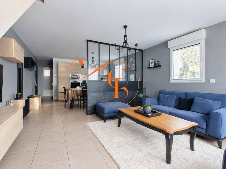 Prestations soignées pour cette maison rénovée — photo 1