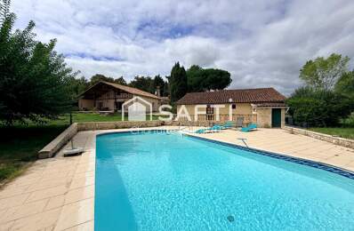 Maison de 185 m² avec piscine et 1 hectare — photo du bien