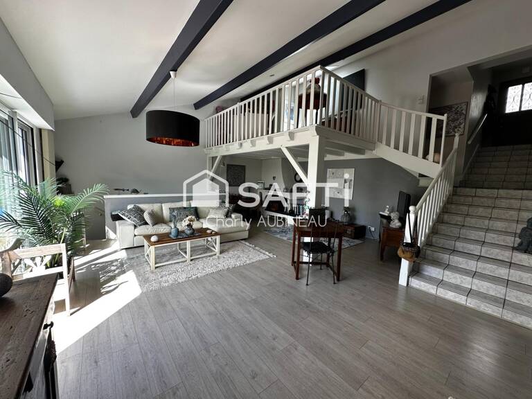 maison Atypique quai Métayer à 2 m de la sèvre à Niort — photo 1