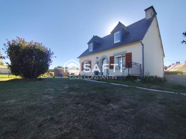 sous-sol, terrain constructible, 4 chambres, bureau, cuisine, véranda, vie de plain pied, arrêt de bus, chauffage PAC — photo du bien