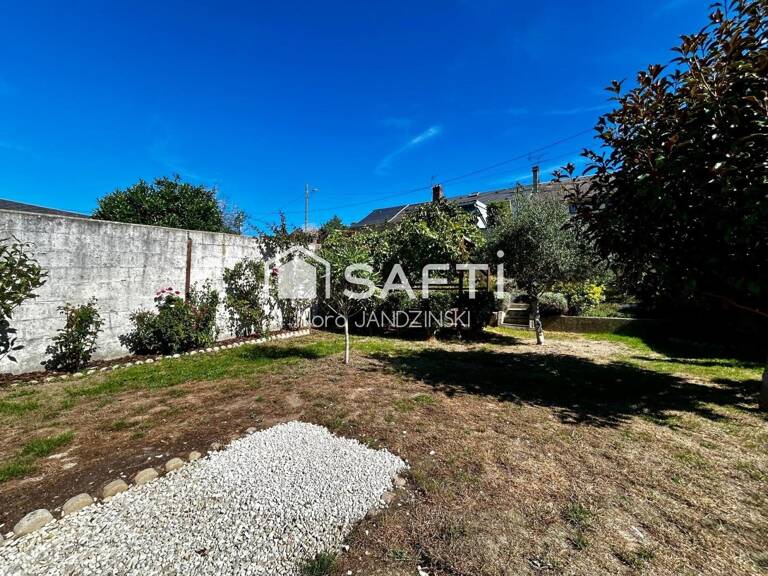Maison de 112m2 avec jardin au calme en plein centre ville — photo 1