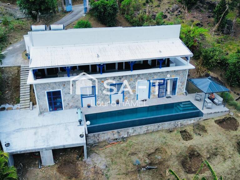 Maison T4, studio, piscine à débordement — photo 1