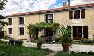 Maison 8 Pièces 170 m² à vendre à Villeneuve-la-Comtesse (17330)