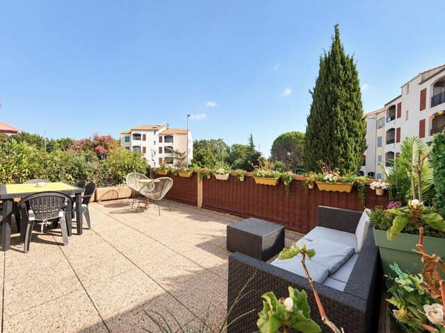 CENTRE VILLE  À PIED/ AU CALME/ GRANDE TERRASSE — photo du bien