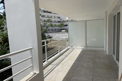 Appartement 3 pièces 1300 €