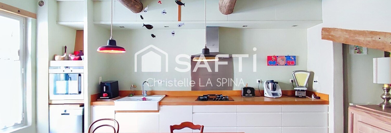 Maison 6 Pièces 195 m² à vendre à Saint-Gilles (30800)