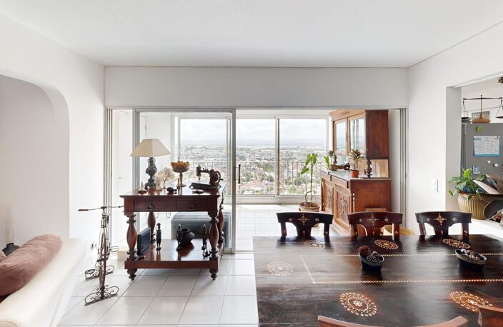Vue incroyable avec potentiel locatif et parking — photo 2