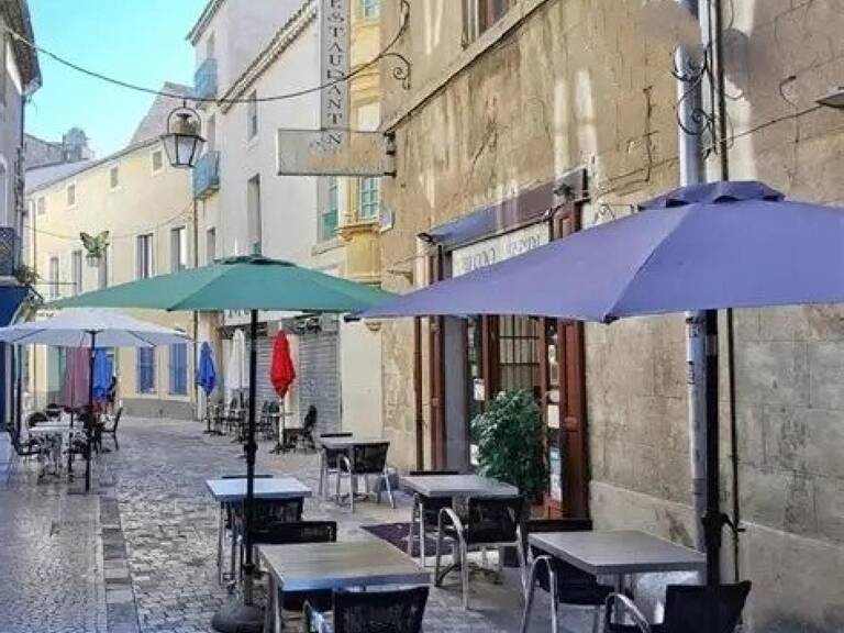 Fonds de commerce restaurant au cœur historique de Narbonne — photo 1