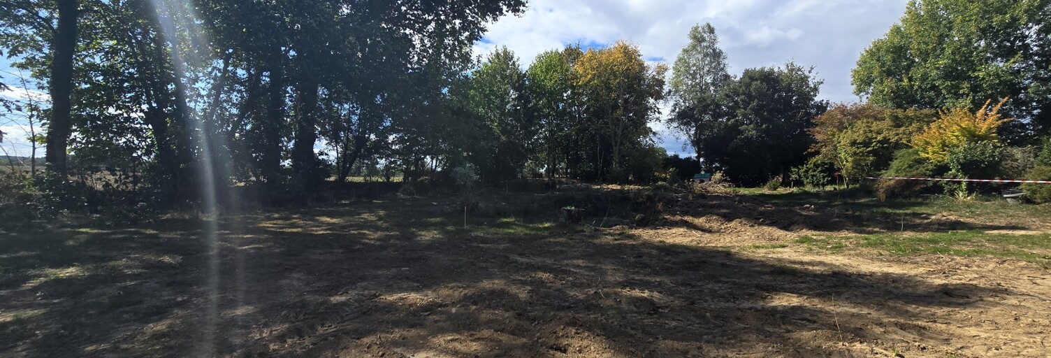 Terrain  710 m² à vendre à Val-d'Izé (35450)