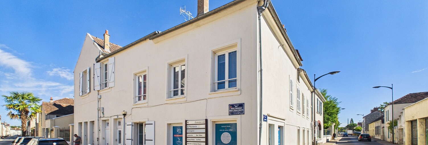 Commerce  36 m² à vendre à Avon (77210)