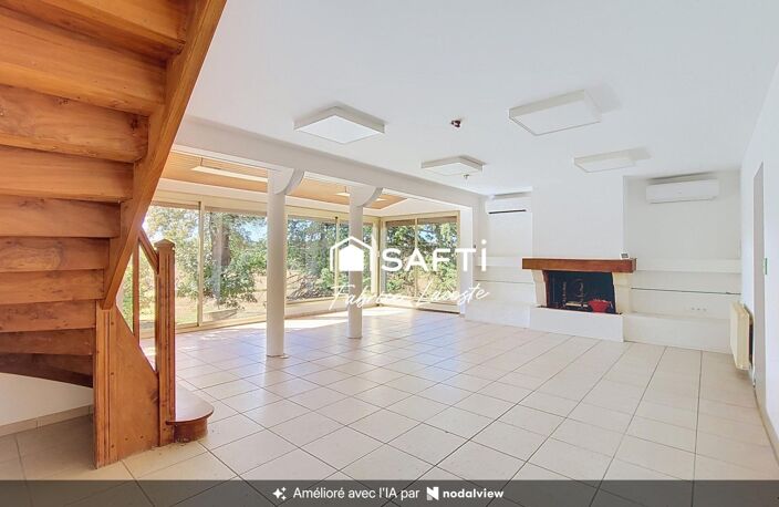 Maison traditionnelle - 9 pièces - 276 m² — photo 3