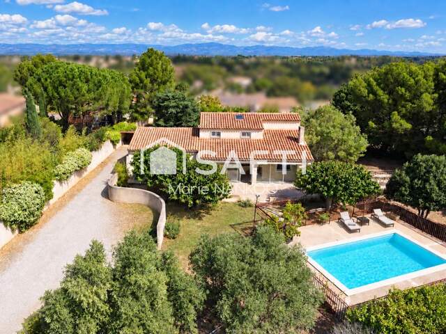 VILLALBE  VILLA FAMILIALE, PISCINE ET 2 000 M² DE SÉRÉNITÉ — photo du bien
