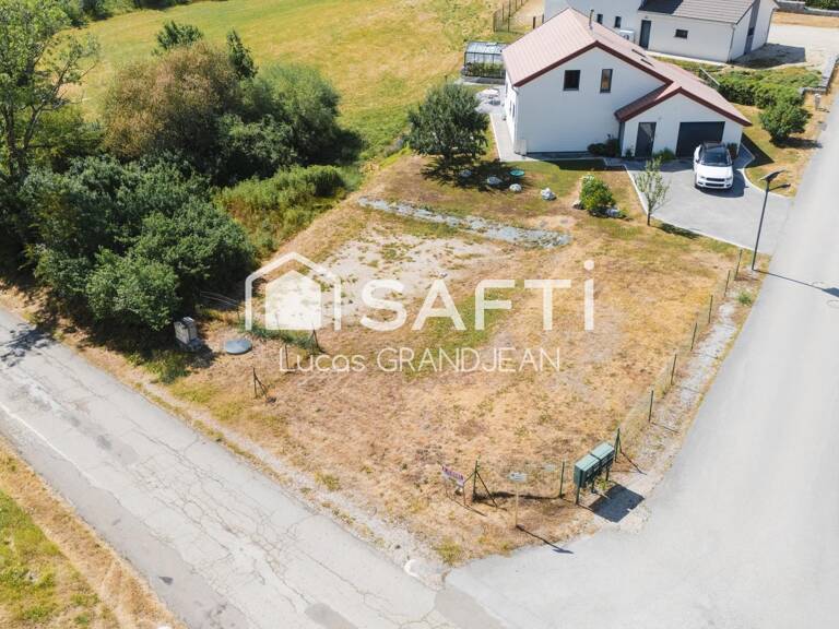 Terrain constructible - La Chaux du Dombief — photo 1