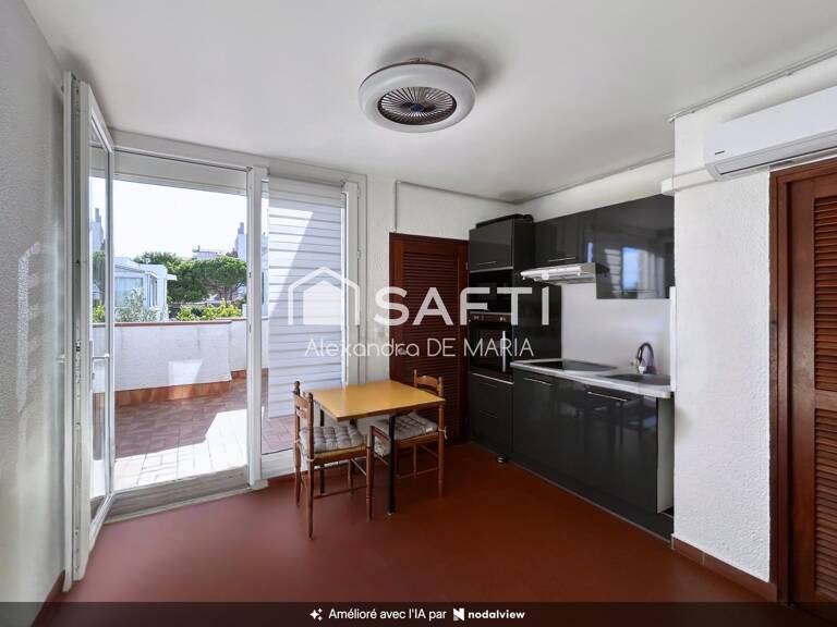 APPARTEMENT CLIMATISE AVEC TERRASSE, PLAGE A 100 M — photo 1