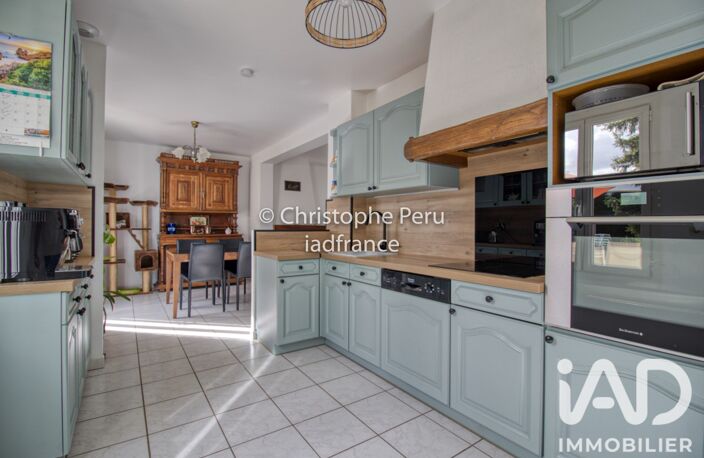 Vente Maison/villa 5 pièces — photo 2