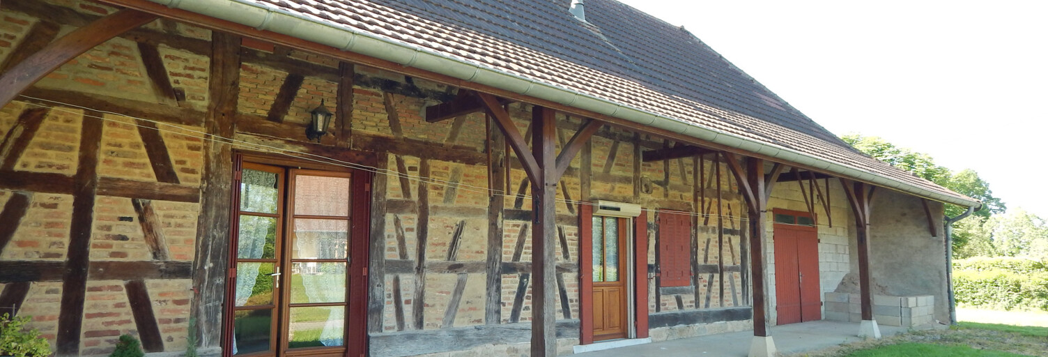 Maison 7 Pièces 102 m² à vendre à Bletterans (39140)