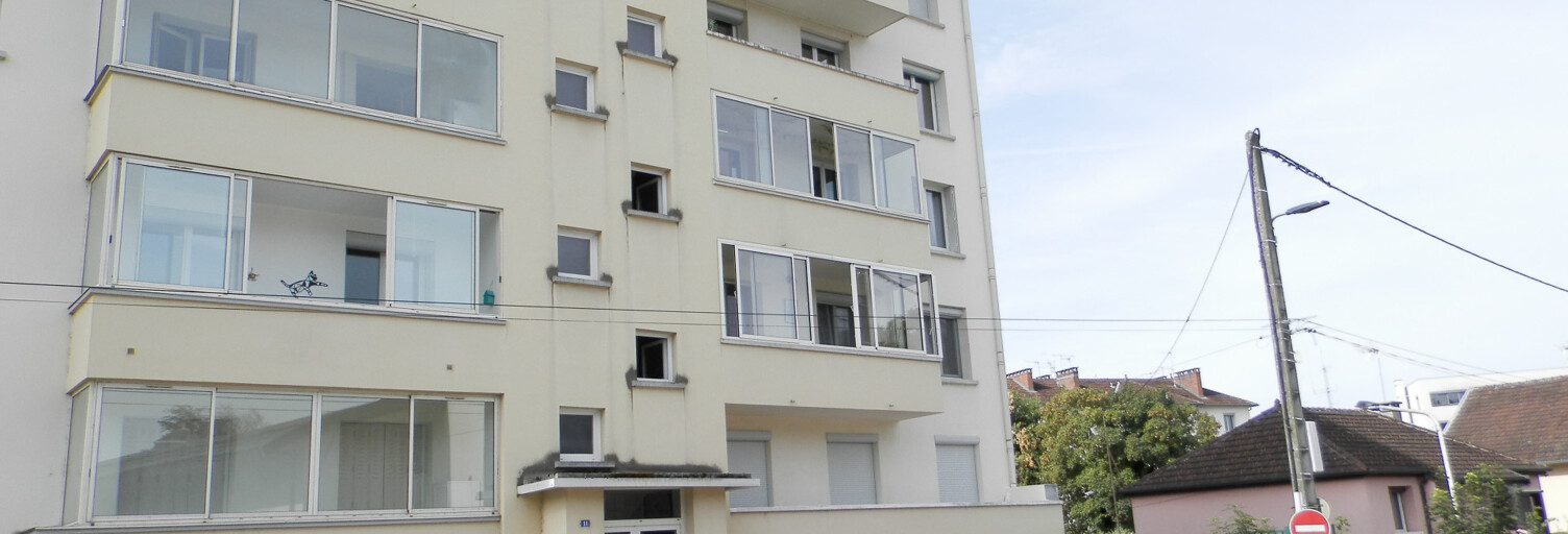 Appartement 4 Pièces 76 m² à vendre à Lons-le-Saunier (39000)