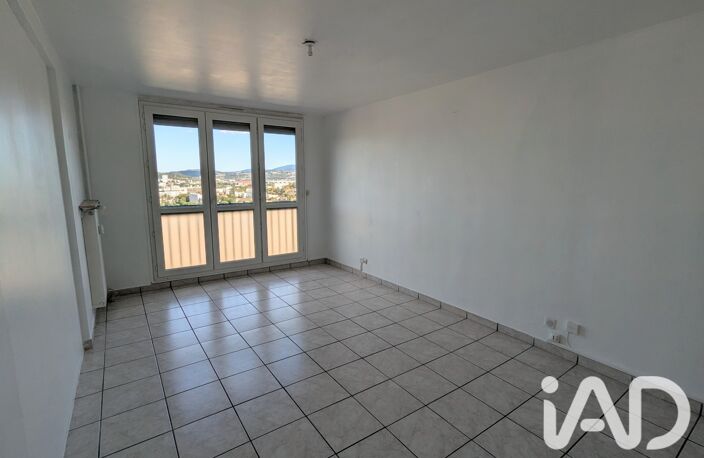 Vente Appartement 4 pièces — photo 3