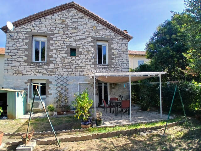 VENTE - MAISON - 5 PIECES - 127 M2 - ALES — photo du bien