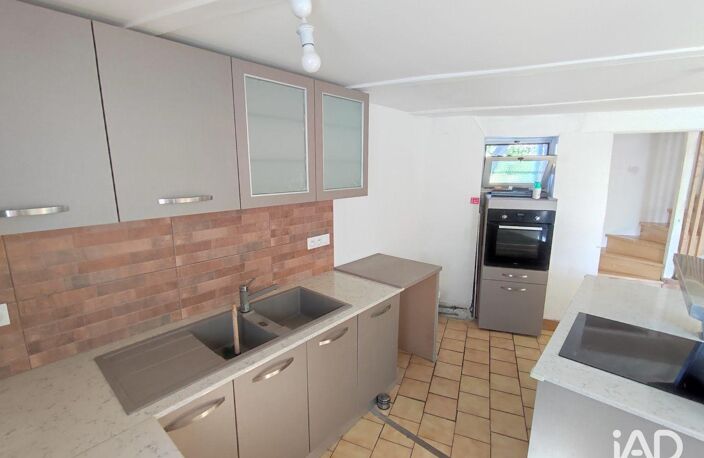 Vente Maison/villa 4 pièces — photo 2