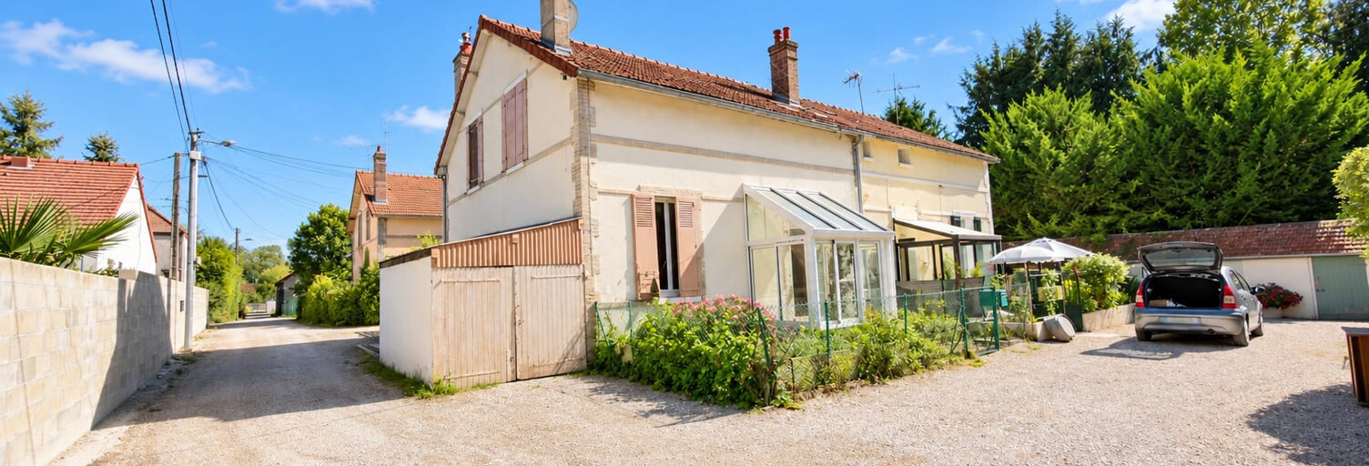 Maison 2 Pièces 52 m² à vendre à Marigny-le-Châtel (10350)
