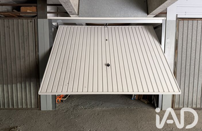 Vente Garage 16 m&sup2; — photo 2