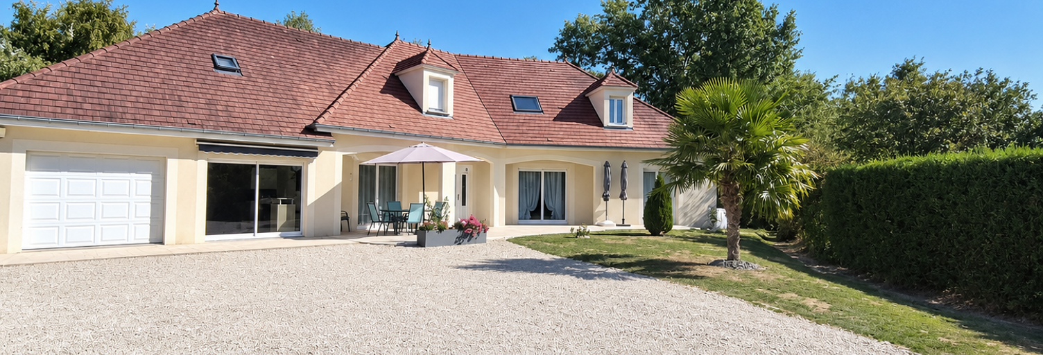 Maison 8 Pièces 260 m² à vendre à Saint-Lyé (10180)