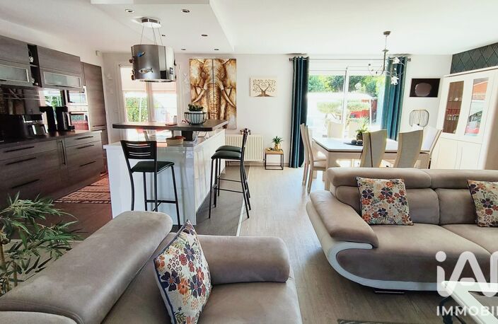Vente Maison/villa 11 pièces — photo 3