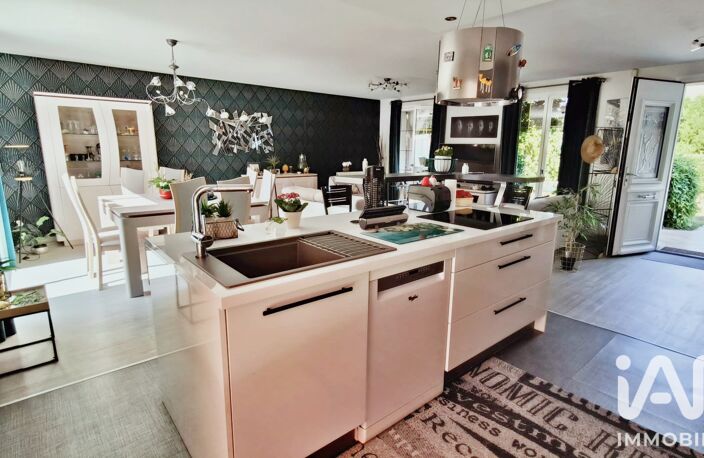 Vente Maison/villa 11 pièces — photo 4